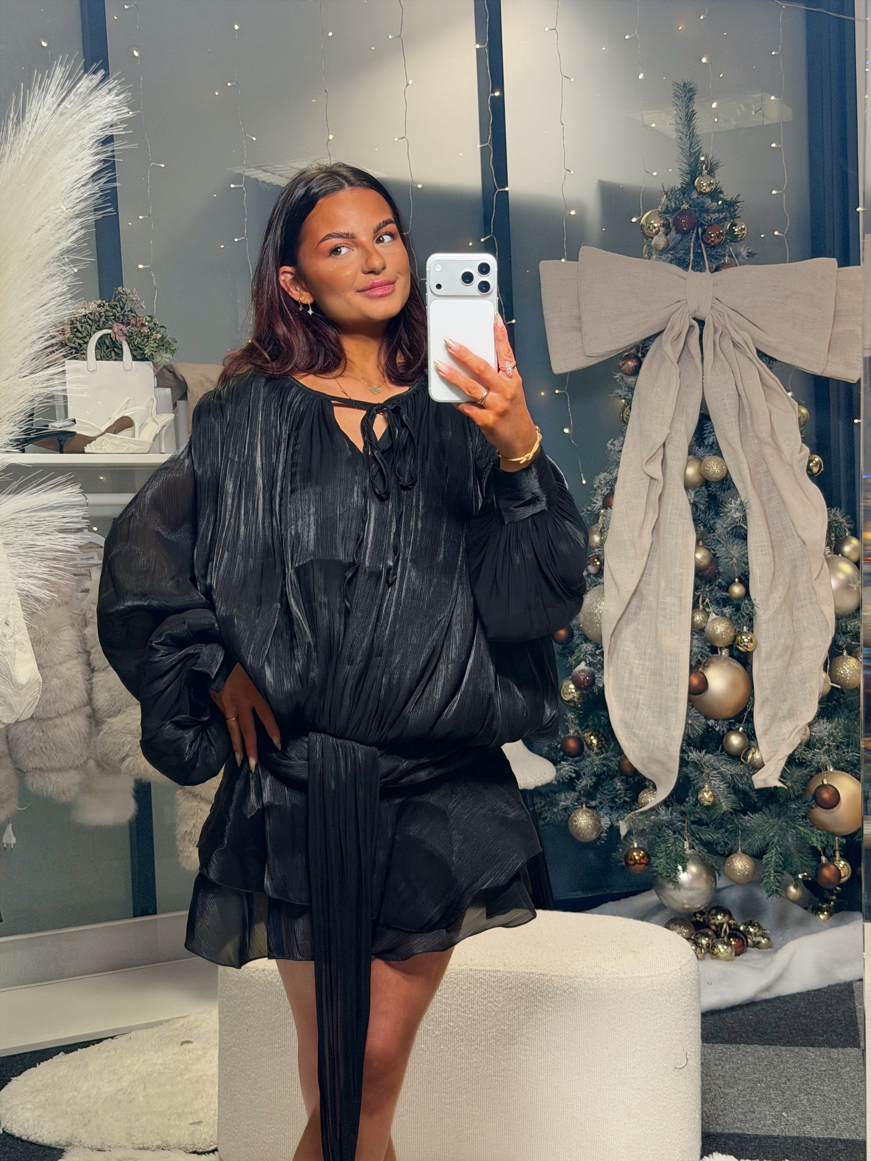 Robe volante noir