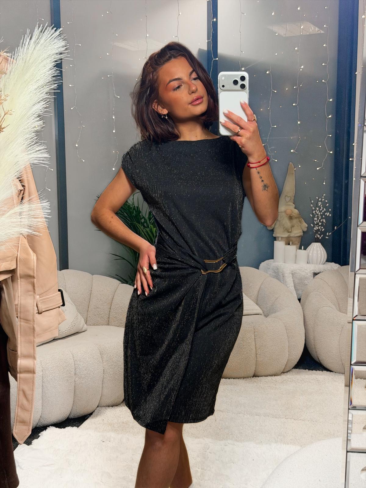 Robe noire pailletée
